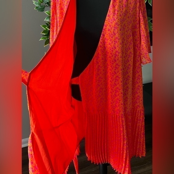 Alexis for Target Floral Flutter Sleeve Pleated Wrap Dress | SZ 1X | NWOT - Picture 7 of 11